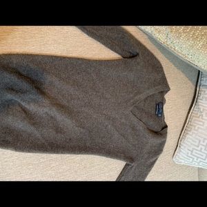 Brown 100% cashmere sweater